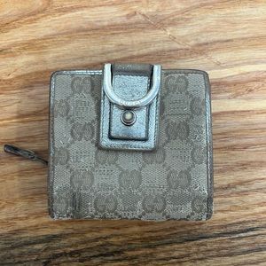 Used Gucci monogram wallet